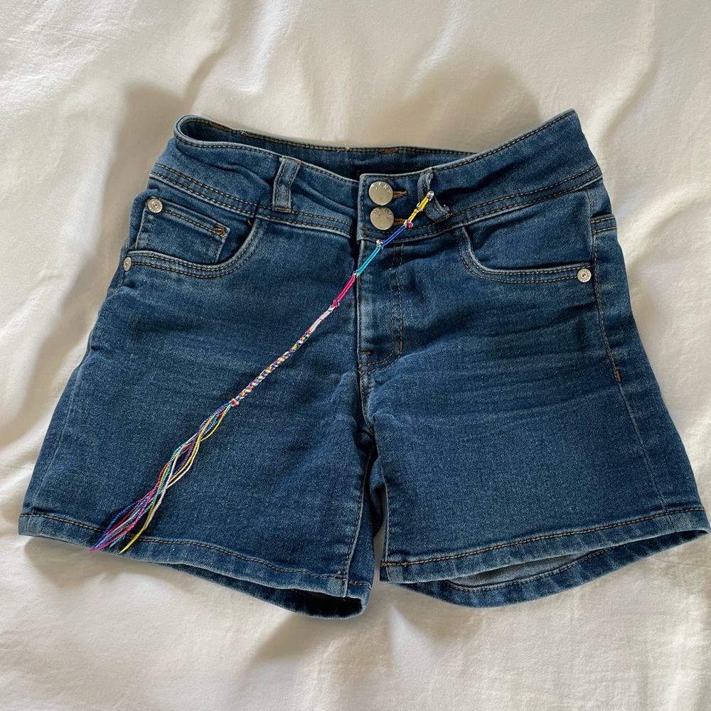 Girls shorts size 8